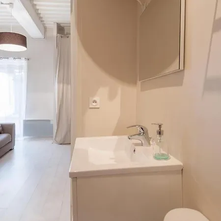 Guestready - Charming For 2 Near The Metro Apartment *