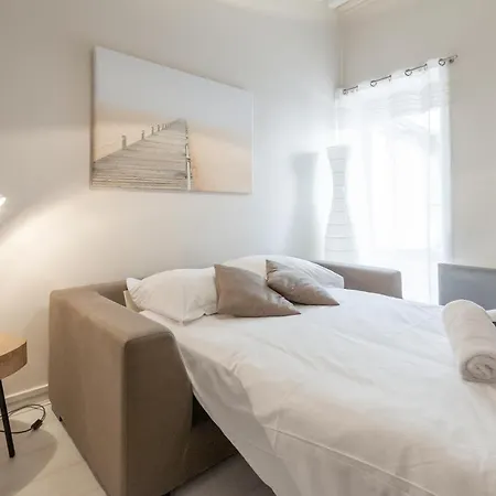 Guestready - Charming For 2 Near The Metro Lyon